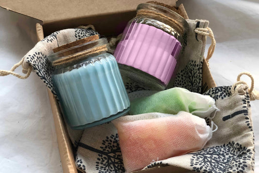 Pack "Aromas de Casa" – Velas de Soja y Jabones de Armario con Aromas Frescos