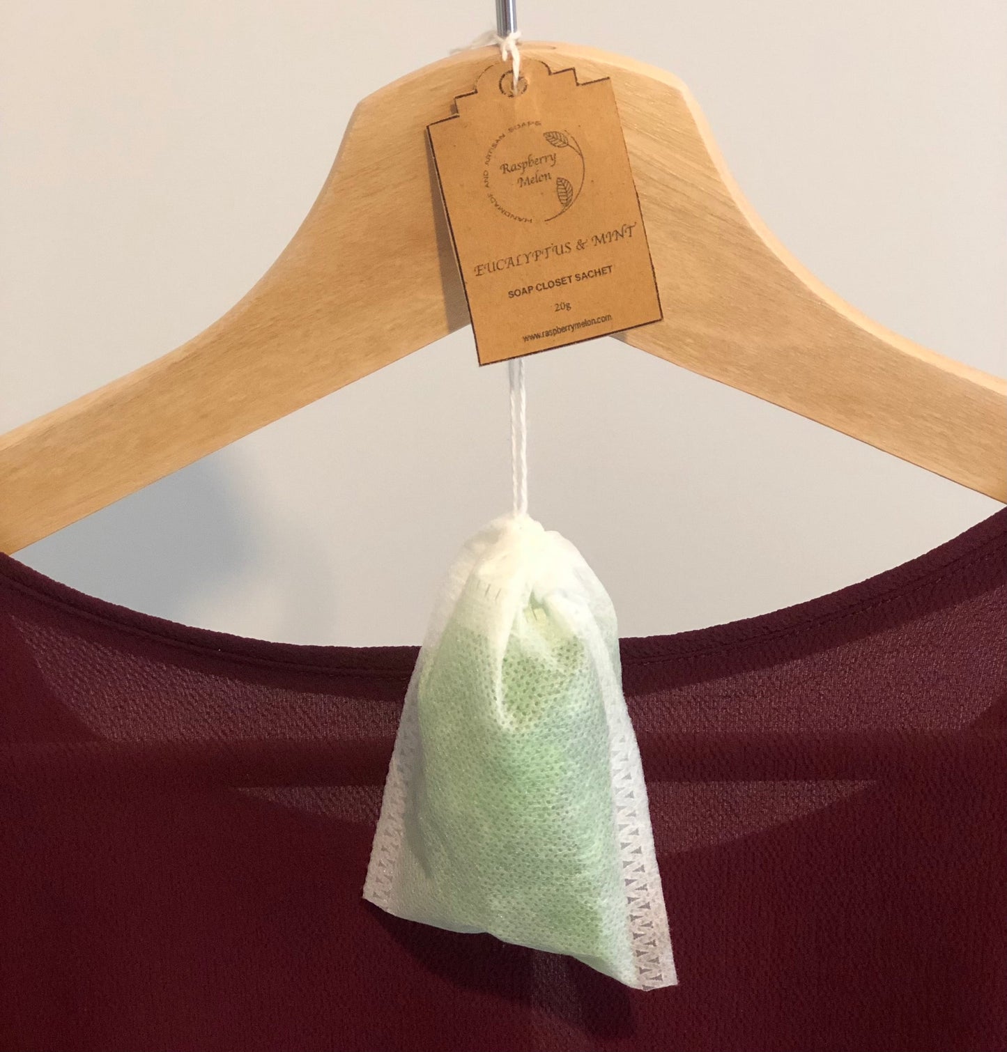 Jabón de Armario con Aroma a Manteca de Karité y Té Verde