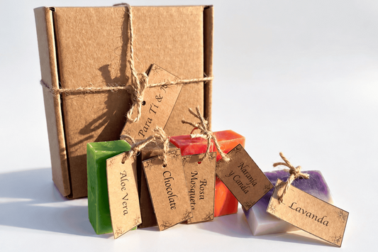 Secret Santa – Caja Regalo Amigo Invisible con 5 Jabones Artesanales